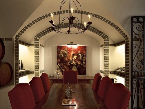 Remuera rd, wine room