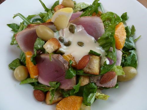 Sevilla Salad with seared tuna and fresh orange