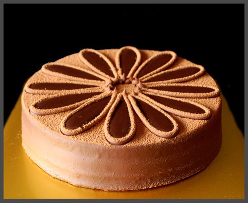 Chocolate Ganache Gateau(Flower Shape)