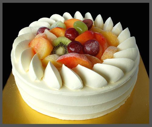 Fresh Cream Gateau