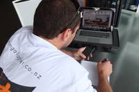 Team Gallagher's Andrew McCowan using his Samsung Galaxy 551